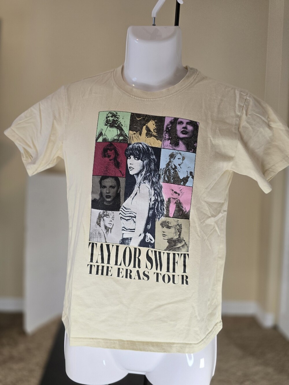 Youth size Medium Taylor Swift Eras Tour official merch concert Tshirt